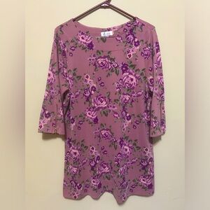 Denim and company L floral sweater